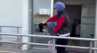 Uyuşturucu Ticareti Suçundan Aranan Kadın Hurda Dükkanında Yakalandı