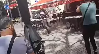 Fransa'da Bıçaklı Saldırı: 4 Yaralı, Saldırgan Etkisiz Hale Getirildi