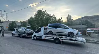 Sarıkamış'ta Zincirleme Trafik Kazası: 5 Yaralı