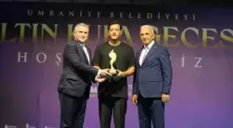 'Yılın spor insanı' eski futbolcu Mesut Özil seçildi