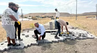 Akyaka'da Köy İçi Yollar Modernleşiyor