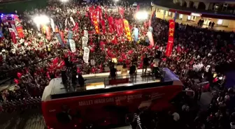 CHP'nin Zeytinburnu Mitinginde İmamoğlu'nun Mesajı Okundu: Türkiye Cumhuriyeti'ni Darbeler Değil, Demokrasi Yönetecektir