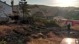 Malatya'da Bahçe Yangınları Kontrol Altına Alındı