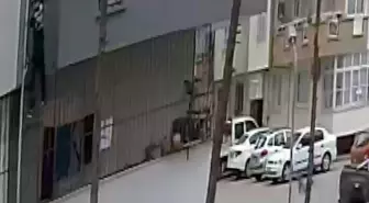 Adana'da Motokurye Hırsızlık Yaptı, Tutuklandı
