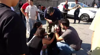 Beyoğlu'nda Polis Aracı Kaza Yaptı: 4 Memur Yaralandı