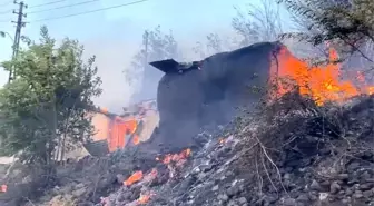 Tunceli'de Yangın Korkuttu: Evler Tahliye Edildi