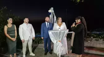 Amerika'daki Çift, Ereğli'de Türk Usulü Düğün Yaptı