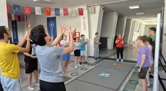 Aydın'da Özel Gençler İçin 'Mutlu Çarşamba' Projesi Devam Ediyor