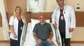 Aynı anda iki ameliyatla kanserden kurtuldu