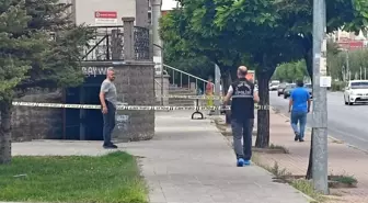 Kayseri'de Cami Tuvaletinde Bıçaklı Saldırı: Bir Kişi Ağır Yaralı