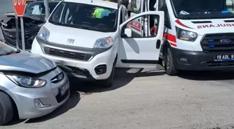 Çorum'da Trafik Kazası: 2 Yaralı