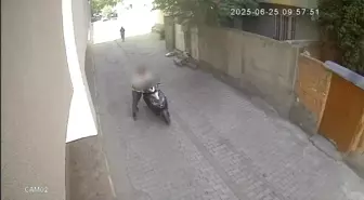 Diyarbakır'da Motosiklet ve Bisiklet Hırsızlarına 'Zincir Operasyonu': 5 Kişi Tutuklandı