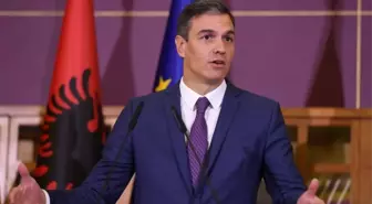 İspanya Başbakanı Pedro Sanchez Paris Uçuşunda Teknik Sorun Yaşadı