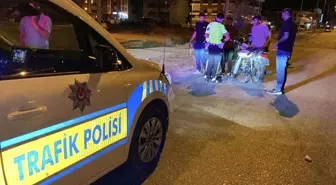 Aksaray'da Plakasız Motosiklet Trafikten Men Edildi