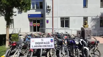 Eskişehir'de Kaçak Motosiklet Operasyonu: 27 Araç Ele Geçirildi