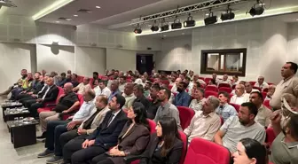 Muş'ta Çiftçilere Şeker Pancarı Üretimi Toplantısı