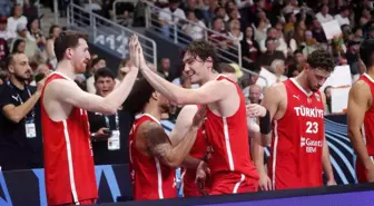 A Milli Erkek Basketbol Takımı, İsveç ile Çeyrek Final İçin Mücadele Edecek