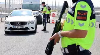 Aksaray'da Jandarma Trafik Denetimleri Sürüyor
