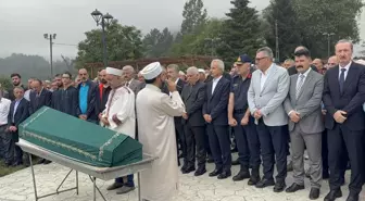 Bakan Uraloğlu, Halasının Eşinin Cenazesine Katıldı