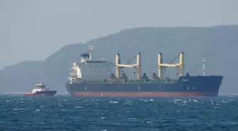 Çanakkale Boğazı'nda Malta Bayraklı Kargo Gemisi Makine Arızası Geçirdi