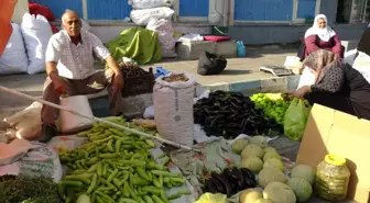 Gercüş'te Sebze ve Meyve Bereketi Yaşanıyor