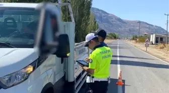 Isparta'da Emniyet Ekiplerinden Büyük Denetim: 5 Aranan Kişi Yakalandı