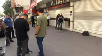 Bağcılar'da Kuyumcu Soyma Girişimi