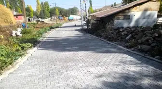 Kars'ta köy yolları yapımı kış öncesi tamamlanıyor