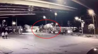 Antakya'da Beton Mikseri Motosikleti Ezerken Sürücü Zıplayarak Kurtuldu