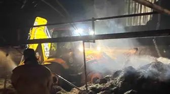 Hatay'da Samanlık Yangını Kontrol Altına Alındı