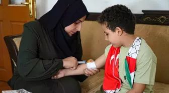 Gazzeli anneden yetim kalan çocukları için çağrı: 'Benim çocuklarım ölümün ortasında kaldı'
