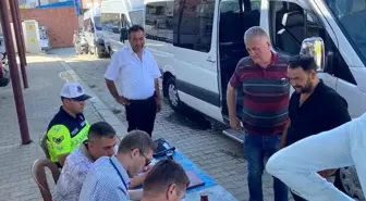 Karacasu'da Okul Servis Araçlarına Denetim