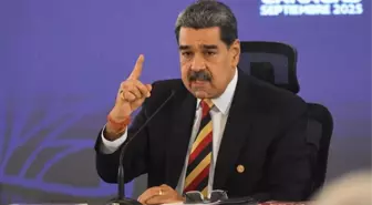 Maduro: ABD'nin Saldırısına Karşı Silahlı Mücadeleye Geçeceğiz