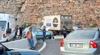 Muğla'da Trafik Kazası: 2 Yaralı