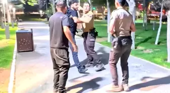 Aksaray'da Alkol Alan Gençler, Polisle Zor Anlar Yaşattı