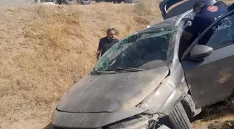 Başkale'de Trafik Kazası: 3 Hafif Yaralı