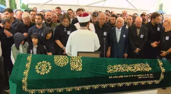 İş İnsanı Halit Yukay'ın Cenazesi Toprağa Verildi