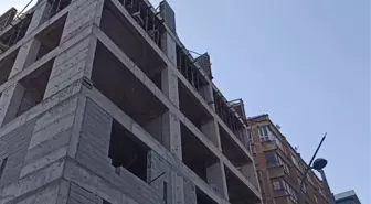 Elazığ'da İnşaat Halindeki Binadan Briket Düşerek Bir Kişi Yaralandı
