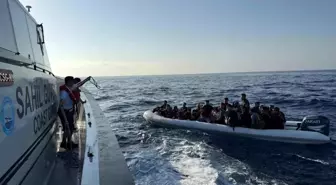 Didim Açıklarında 28 Düzensiz Göçmen ve Bir Kaçakçı Yakalandı