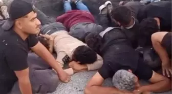 Koyun Sürüsüne Çarpan Otomobilden 14 Kaçak Göçmen Çıktı