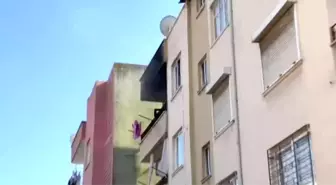 Mersin'de Kiracı Evi Ateşe Verdi, Paniğe Neden Oldu