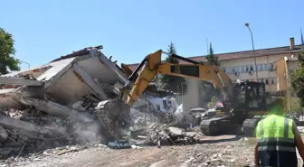 Balıkesir Sındırgı'daki 4.9 Büyüklüğündeki Deprem Uzmanlarca Değerlendirildi