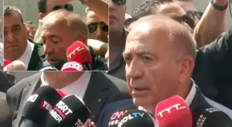 CHP İl Başkanlığı'nın önünde Gürsel Tekin'e su şişesi fırlatıldı