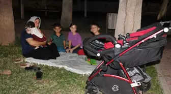 Antalya'da Su Baskını: 4 Çocukla Sokakta Yaşam Mücadelesi