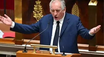 Fransa hükümet mi düştü, Fransa'da hükümet neden düştü? Fransa'da ne oluyor?