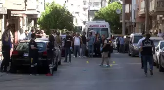İzmir'de karakola silahlı saldırı: 2 polis şehit oldu, 1 polis yaralı