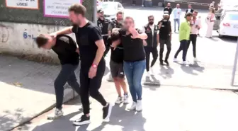 Kadıköy'de Okul Çevresinde Huzur Denetimi, 2 Şüpheli Gözaltına Alındı