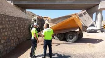 Malatya'da Hafriyat Kamyonu Kazasında Bir Kişi Hayatını Kaybetti