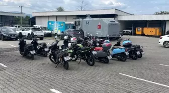 Düzce'de Usulsüz Motosiklet Operasyonu: 21 Araç Ele Geçirildi, 27 Gözaltı