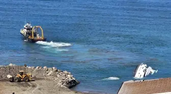 Zonguldak'ta 40 Milyon Liralık Lüks Yat 15 Dakikada Battı